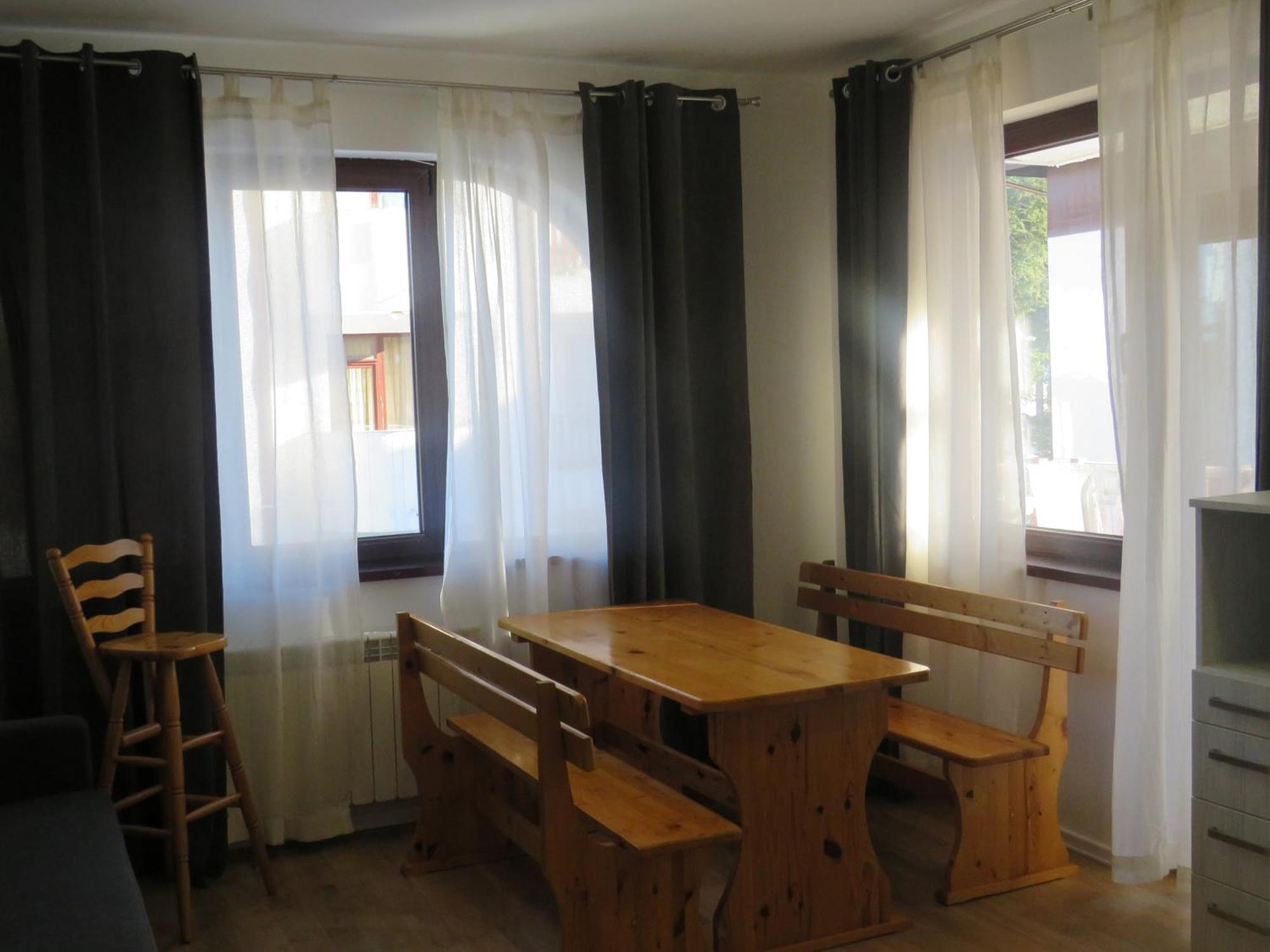 Flora Clover One Bedroom Apartment Nr. 18 波罗维茨 外观 照片